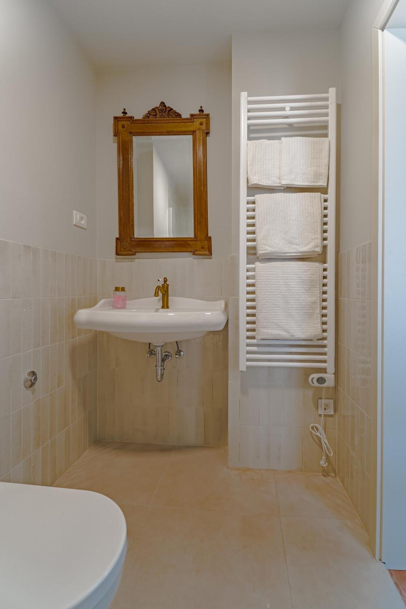 זאגרב Upper Town Rooms מראה חיצוני תמונה